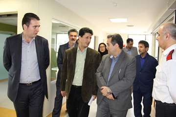 بازدید دکتر جمشید محمدی از ICU 