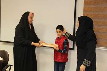 اهدای جوایز مسابقه نقاشی