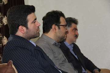  دیدار با خانواده شهید مسافر 