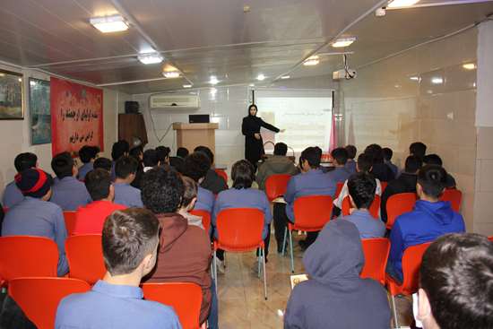 1 دی
یک دی 
یک دی روز ملی پیشگیری از سوختگی
 